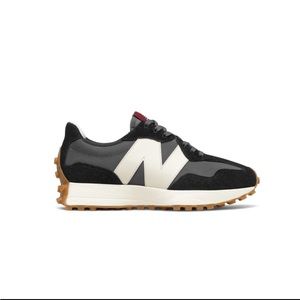 Womens New Balance 327